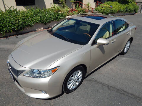 2013 Lexus ES 300h