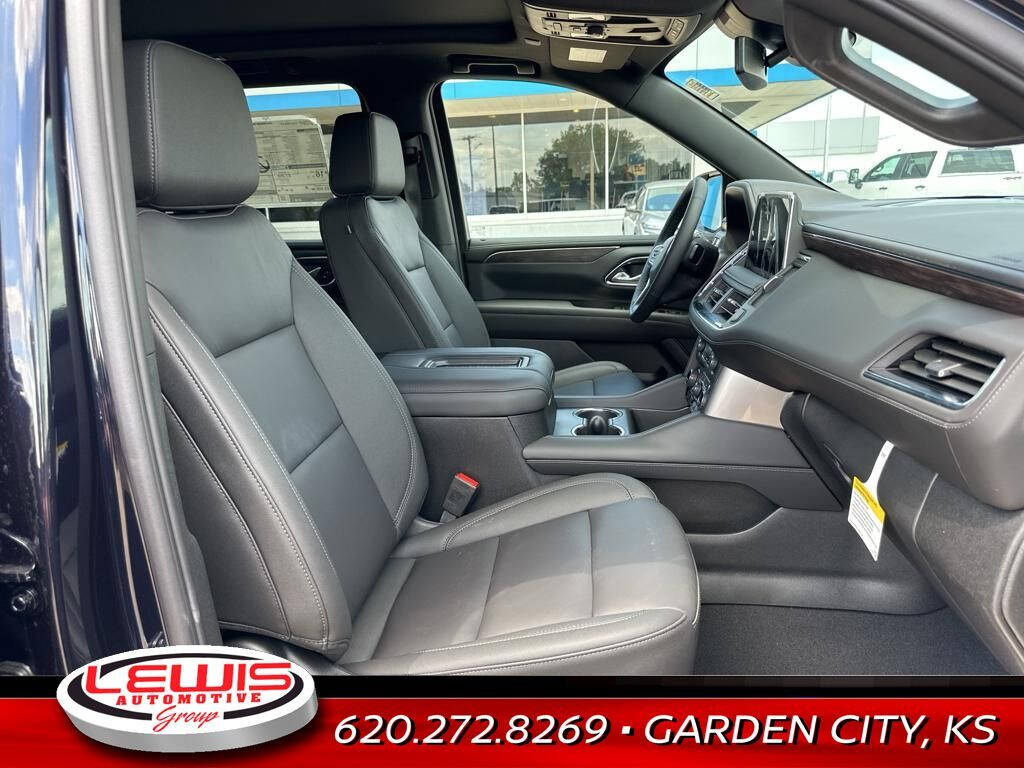 2024 Chevrolet Suburban for sale at Lewis Chevrolet of Garden City in Garden City, KS