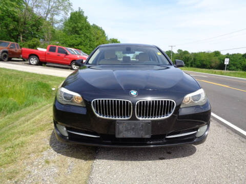 2011 BMW 5 Series 528i
