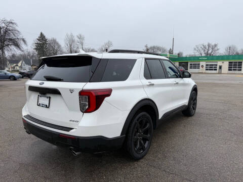 2022 Ford Explorer ST-Line