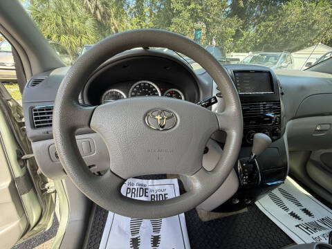 2007 Toyota Sienna CE 7-Passenger