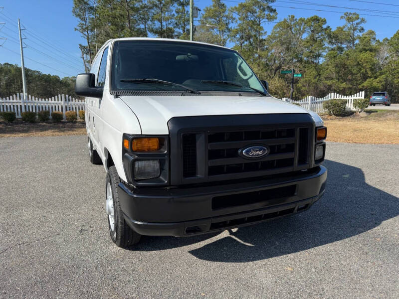 2011 Ford E-Series E-150