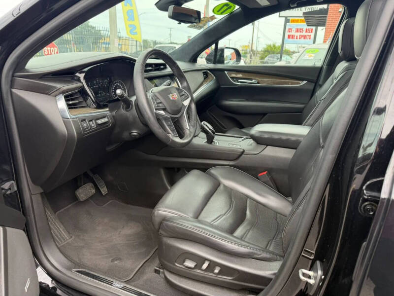 2017 Cadillac XT5 Platinum