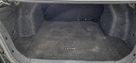 2020 Nissan Versa SR