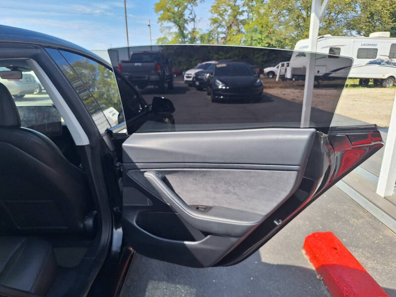 2021 Tesla Model 3 Long Range