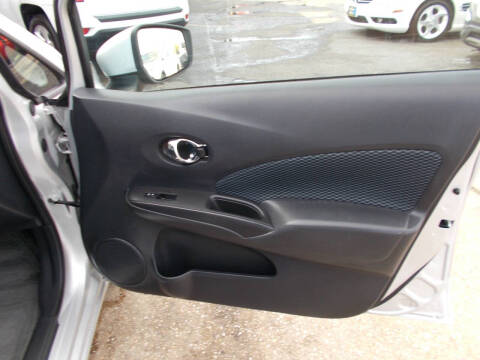 2017 Nissan Versa Note SV