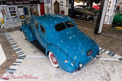 1940 Packard 120