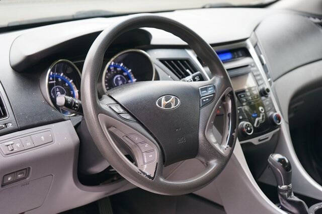 2012 Hyundai Sonata GLS