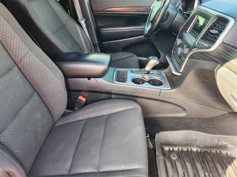 2021 Jeep Grand Cherokee Laredo E