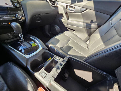 2016 Nissan Rogue SL