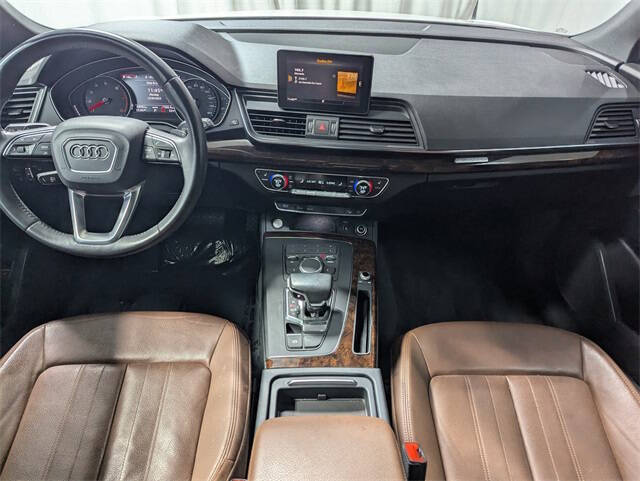 2019 Audi Q5 quattro Premium 45 TFSI