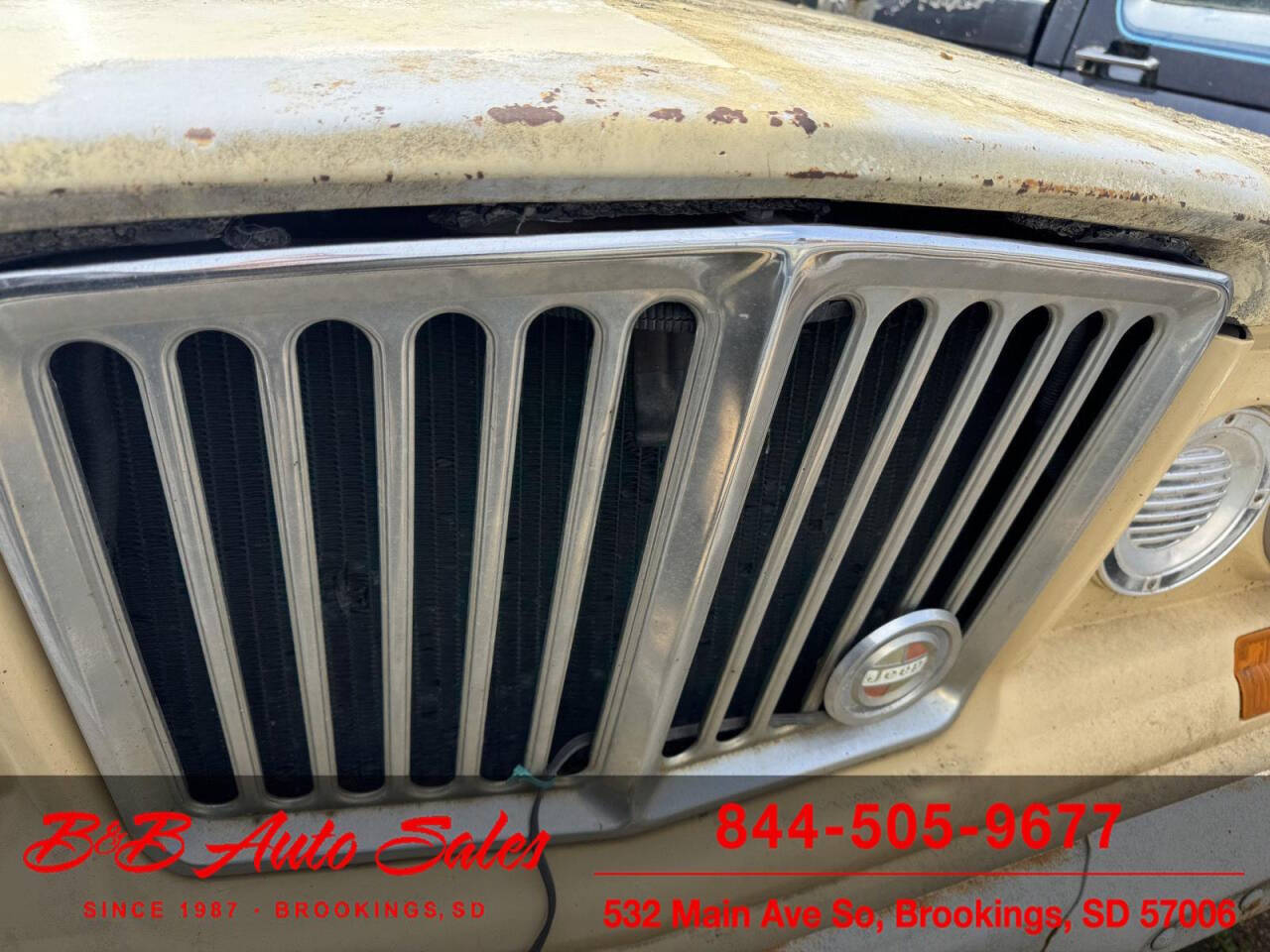 1977 Jeep J-10 47