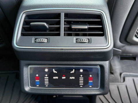 2019 Audi e-tron quattro Premium Plus
