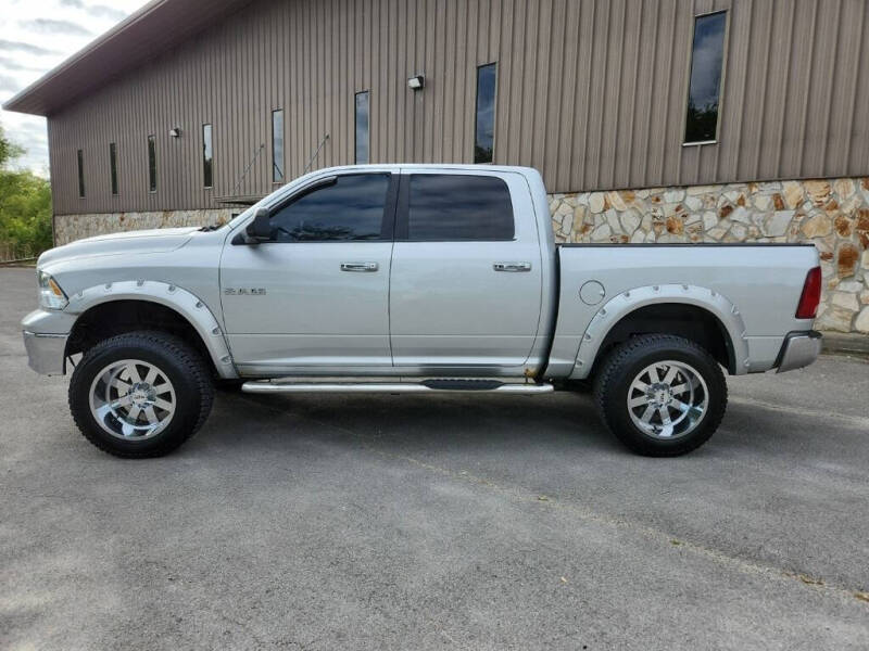 Used 2011 RAM Ram 1500 Pickup SLT with VIN 1D7RV1CT0BS572591 for sale in Maysville, KY