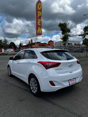 2017 Hyundai Elantra GT