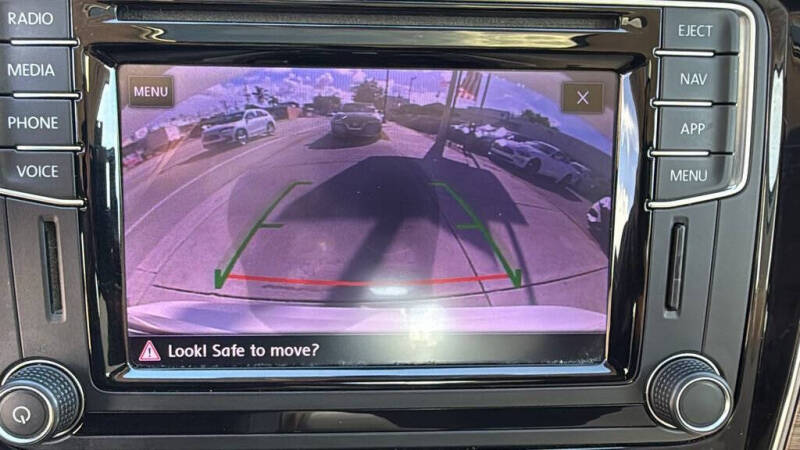 2018 Volkswagen Passat 2.0T SE