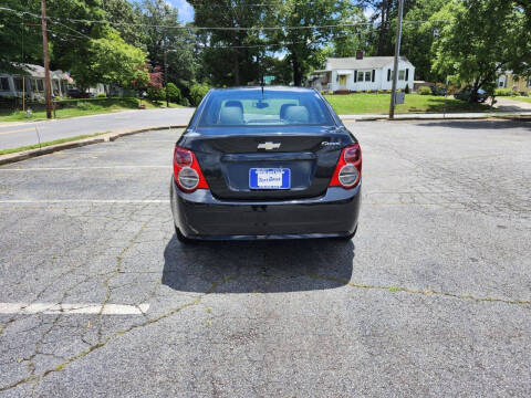 2014 Chevrolet Sonic LS Auto