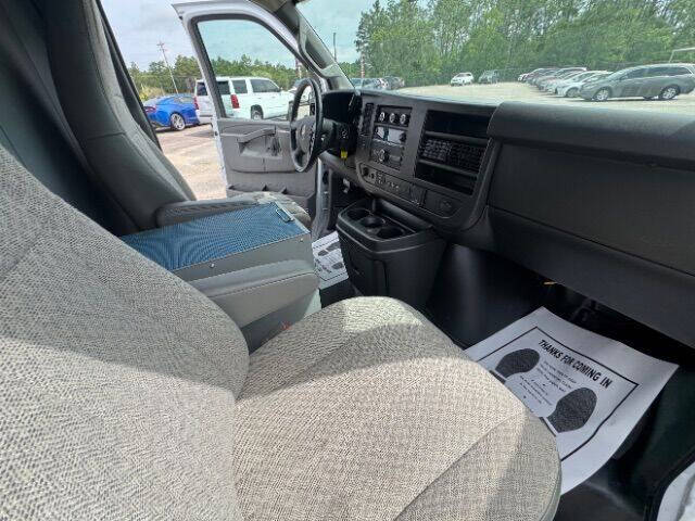 2021 Chevrolet Express 2500