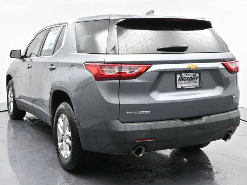 2021 Chevrolet Traverse LS