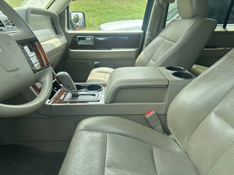 2011 Lincoln Navigator