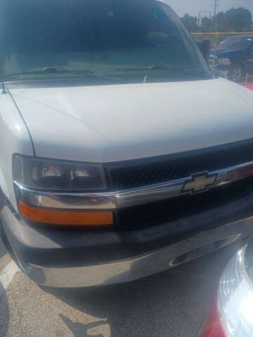 2017 Chevrolet Express LT 3500