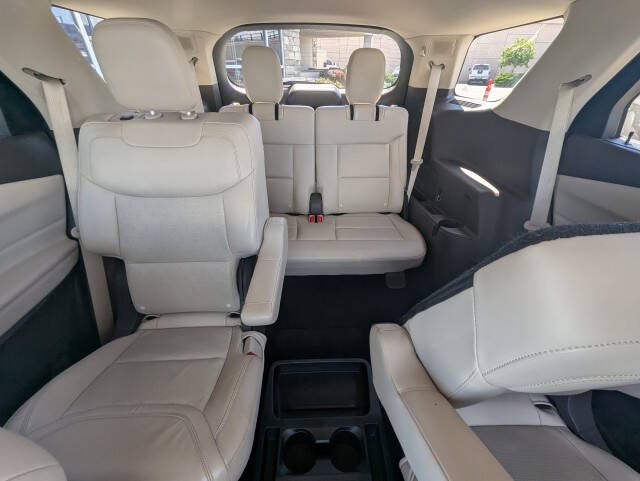 2020 Ford Explorer Platinum