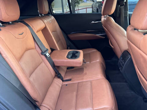 2022 Cadillac XT4 Premium Luxury