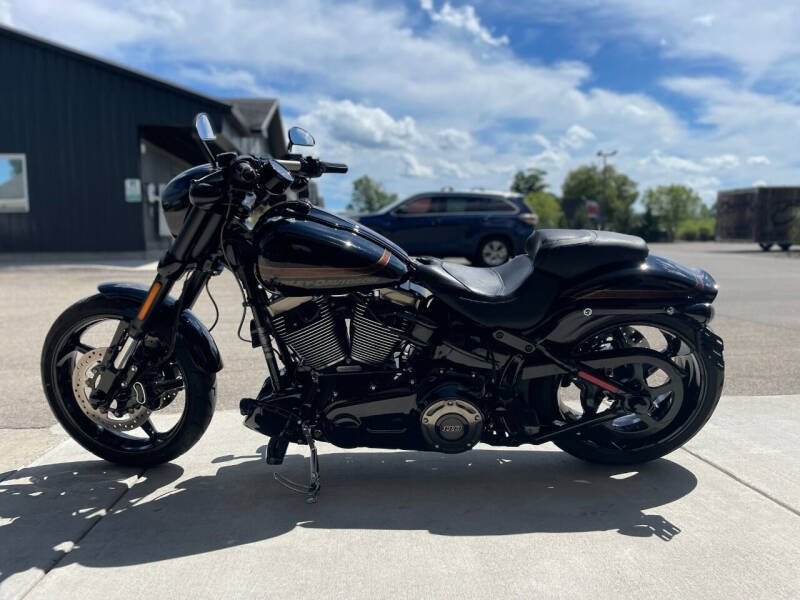 2016 Harley-Davidson FXSE - CVO Pro Street Breakout