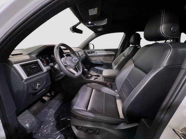 2021 Volkswagen Atlas Cross Sport SE 4Motion