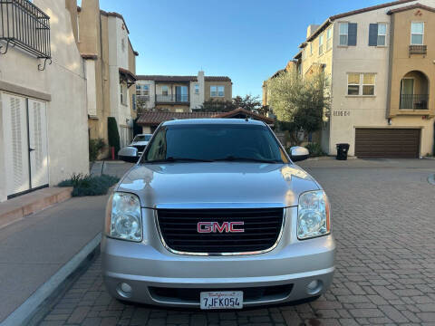 2011 GMC Yukon SLE