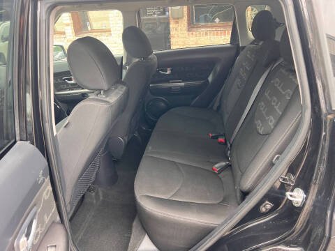 2013 Kia Soul +