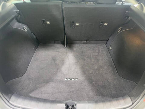 2018 Nissan Kicks SV