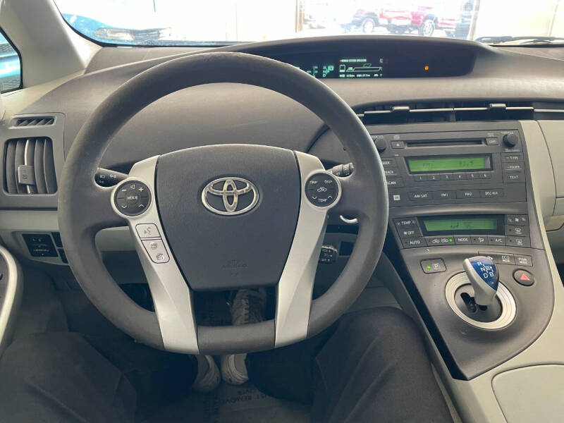2010 Toyota Prius I