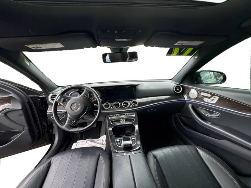 2017 Mercedes-Benz E-Class E 300 4MATIC