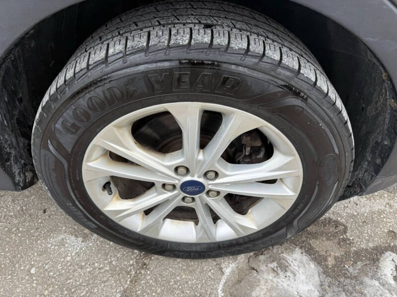2017 Ford Escape SE