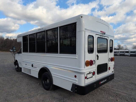 2024 Chevrolet Express 4500