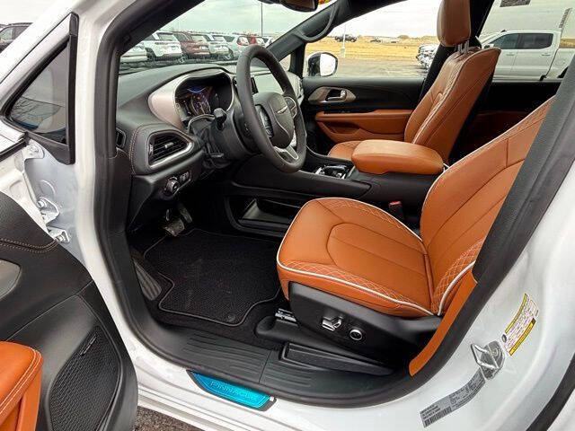 2026 Chrysler Pacifica Pinnacle