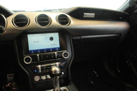 2021 Ford Mustang EcoBoost