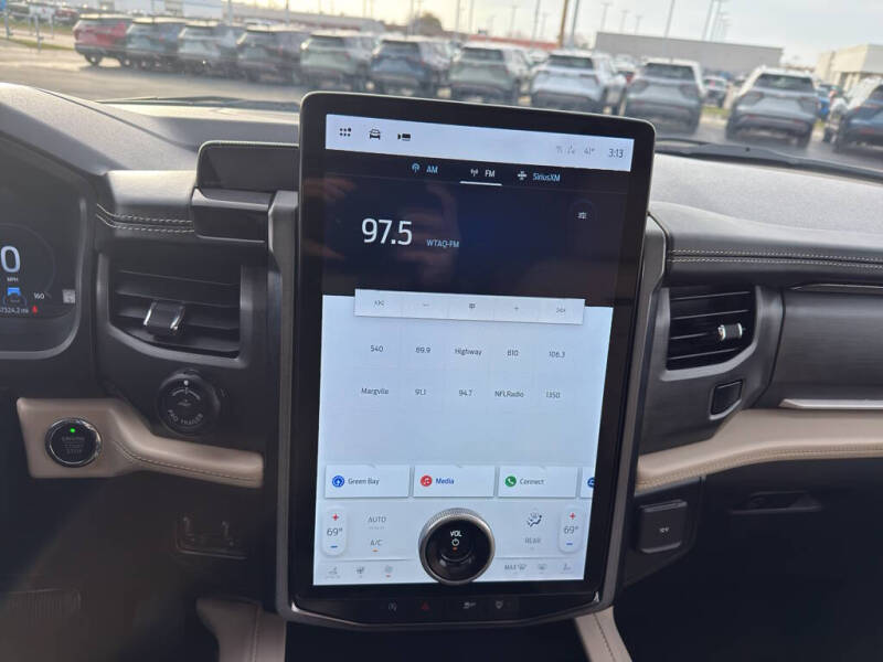 2024 Ford Expedition MAX Platinum