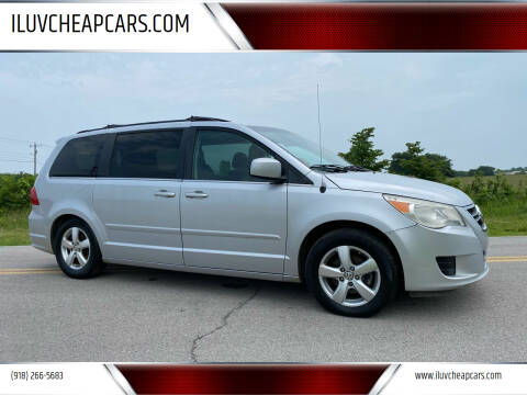 2009 Volkswagen Routan for sale at ILUVCHEAPCARS.COM in Tulsa OK