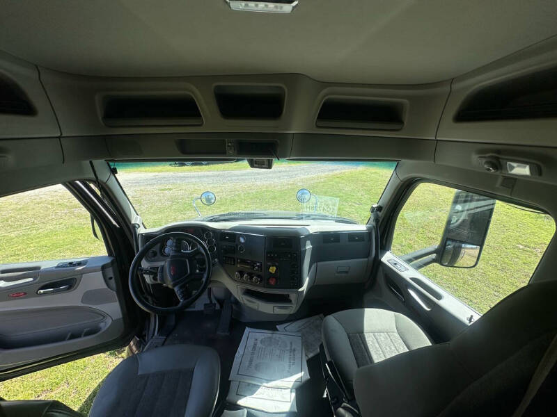 2019 Peterbilt 579