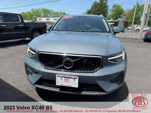 2023 Volvo XC40 B5 Core