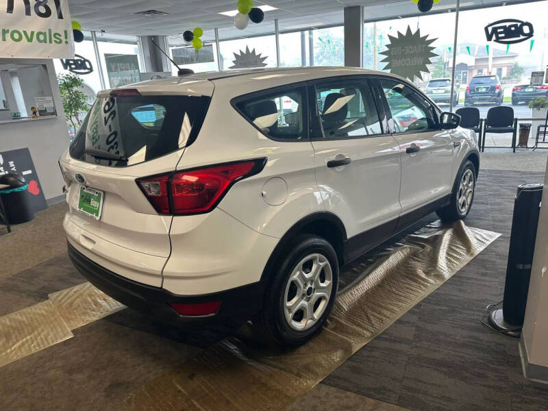 2019 Ford Escape S