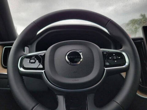 2026 Volvo XC60 B5 Core