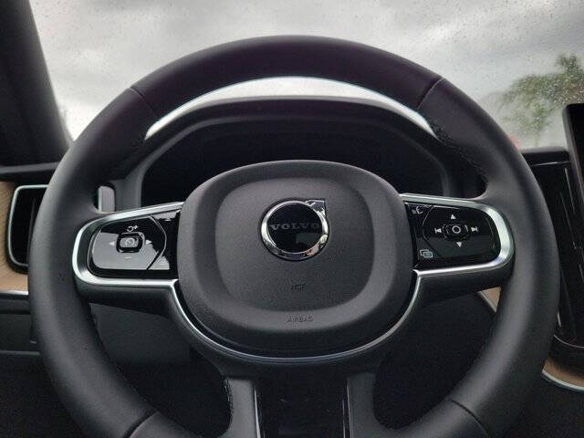 2026 Volvo XC60 B5 Core