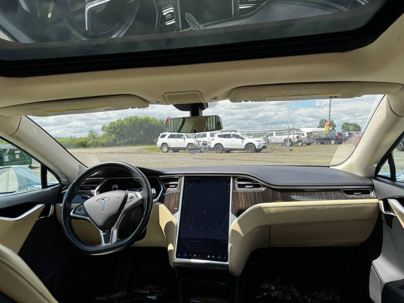 2013 Tesla Model S