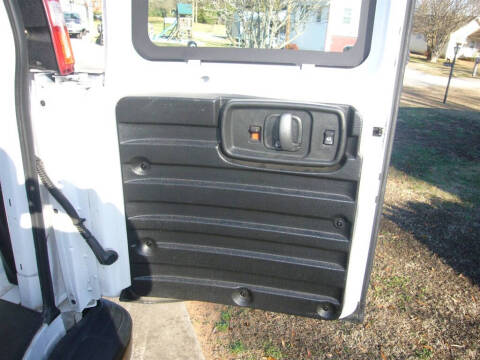 2021 GMC Savana 2500