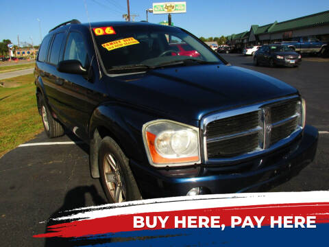 2006 Dodge Durango for sale at Auto World in Carbondale IL