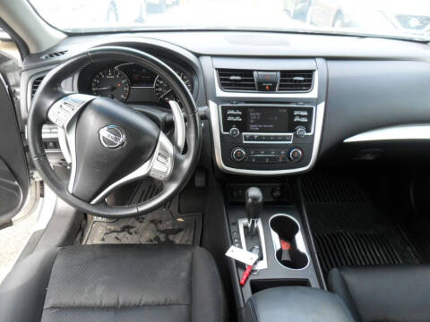 2017 Nissan Altima 2.5 SR