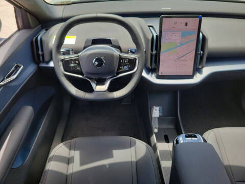 2026 Volvo EX30 Plus